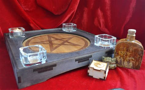 Bringing the Elements of Water and Air to Pagan Ceremonial Tables